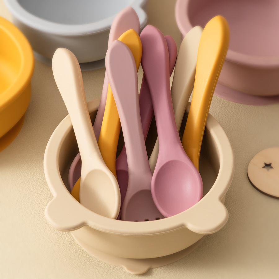 Baby Food Utensils Set - เครื่องใช้ในครัวสำหรับเด็กทำจากซิลิโคน2ชิ้น/เซ็ตช้อนส้อมเกรดอาหารฝึกรับประทานอาหารสำหรับเด็กอุปกรณ์อาหารเด็กเครื่องใช้บนโต๊ะอาหารสำหรับเด็ก