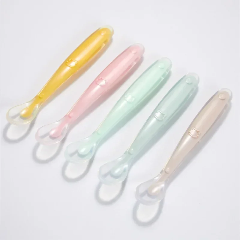 Baby Food Quantity - ช้อนเด็กซิลิโคนอ่อนนุ่มเด็กวัยหัดเดินอาหารเสริมการฝึกอบรมช้อนสําหรับทารกช้อนปลายอ่อนบนโต๊ะอาหารเด็ก